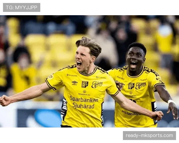 斯特凡·维德默率队迎战德甲新赛季,领袖气质引关注 斯特凡·维德默率队迎战德甲新赛季,领袖气质引关注